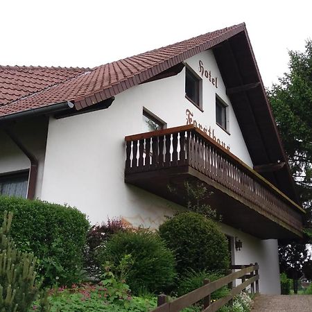 Forsthaus Alter Foerster Hotel Бад Ойнхаузен Екстериор снимка