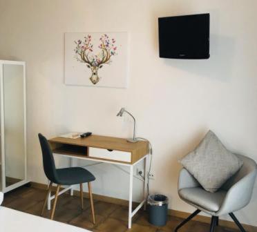 Forsthaus Alter Foerster Hotel Бад Ойнхаузен Екстериор снимка